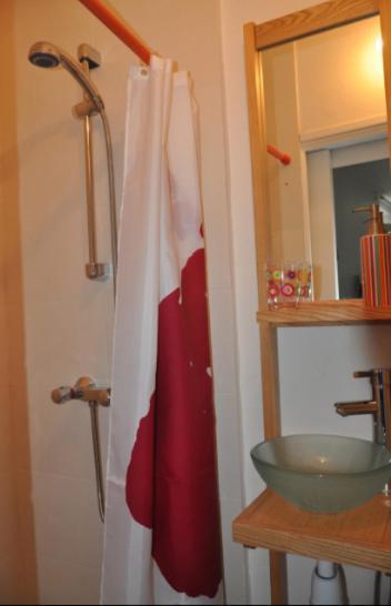 Appartement Lumineux Intra-muros à 2 Pas De La Plage. *